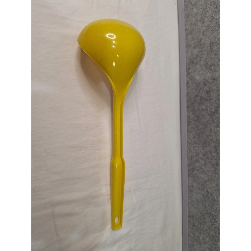 Lustro-Ware vintage lustro